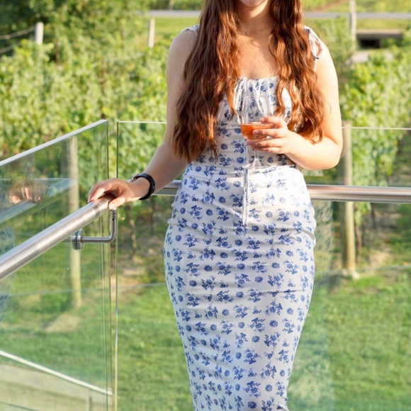 Long floral dress - Picture 4 of 4